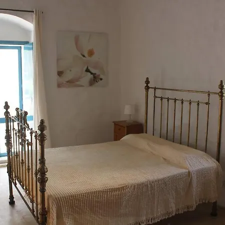 Ta'giannmarie Farmhouse. Traditional Farmhouse With Large Private Pool.