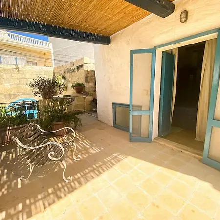 Ta'giannmarie Farmhouse. Traditional Farmhouse With Large Private Pool. Villa